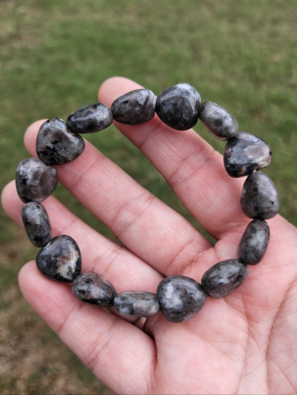 yooperlite heart bracelet uv